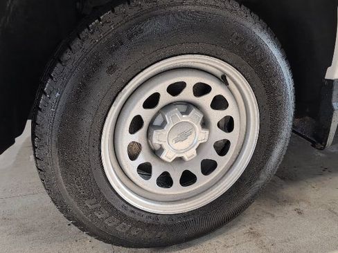 Certified 2023 Chevrolet Silverado 1500 W/T w/ Trailering Package image 7