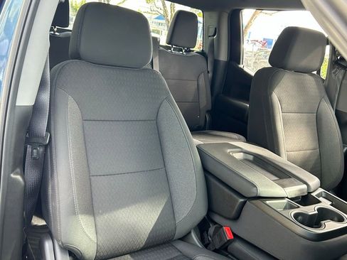 Used 2024 Chevrolet Silverado 1500 Custom image 37