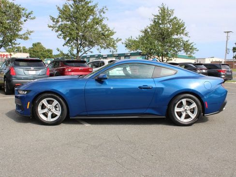 Used 2024 Ford Mustang Coupe RWD image 4