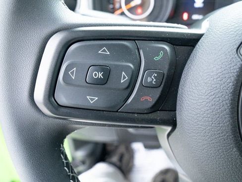 Used 2025 Jeep Wrangler Unlimited Sport image 22