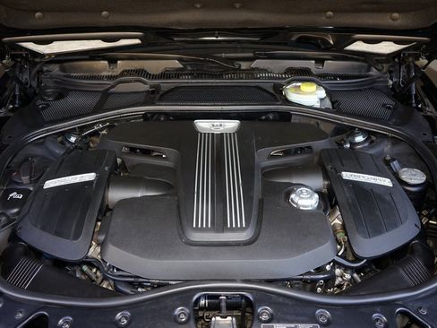 Used 2013 Bentley Continental GT image 24