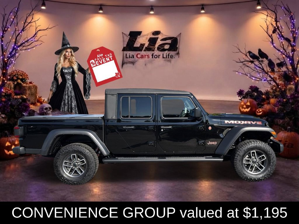 Used 2025 Jeep Gladiator Mojave w/ Convenience Group AWD/4WD image 2