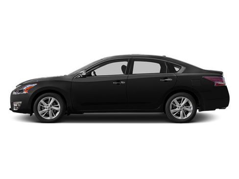 Used 2013 Nissan Altima 3.5 SL w/ Technology Pkg FWD image 3