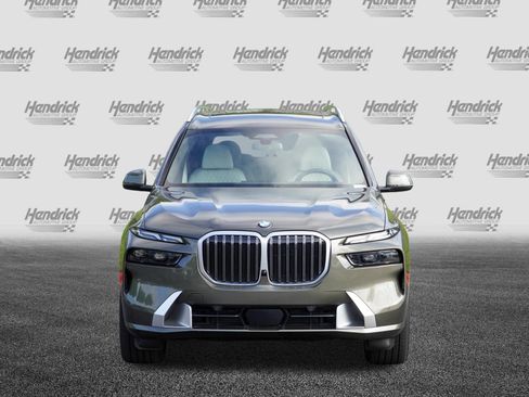 Certified 2026 BMW X7 xDrive40i AWD/4WD image 3