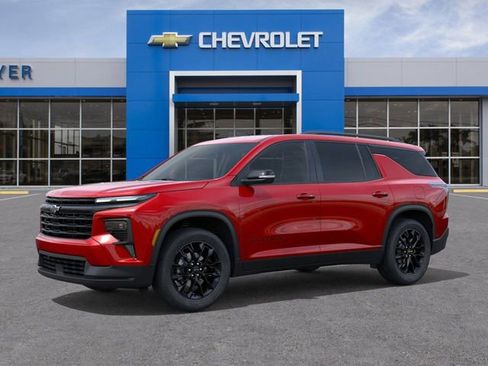 New 2026 Chevrolet Traverse LT w/ Midnight/Sport Edition FWD image 2