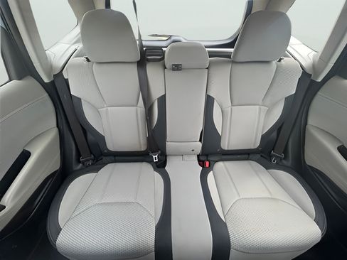 Used 2019 Subaru Forester Premium AWD/4WD image 14