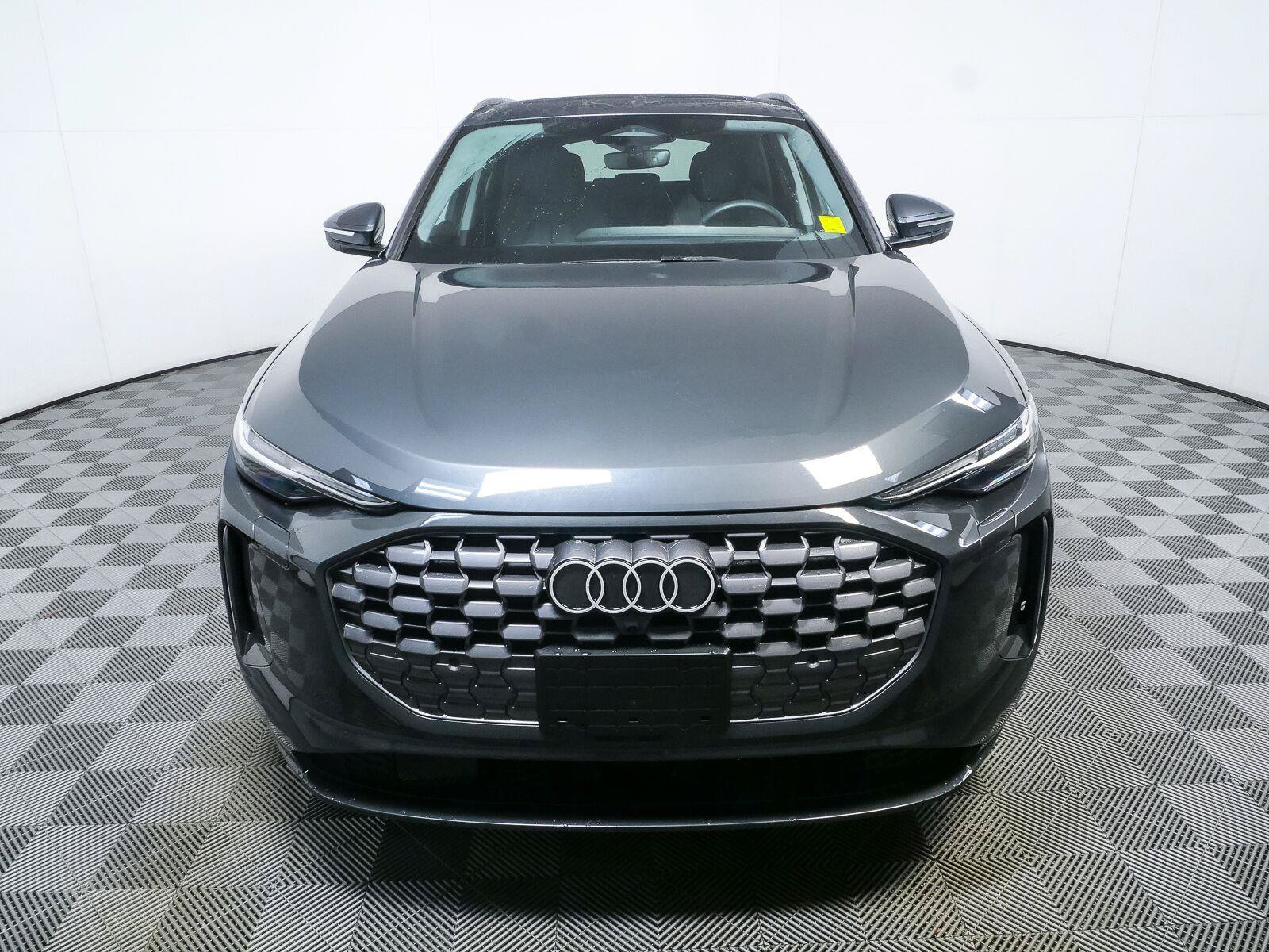 Used 2025 Audi Q5 Prestige AWD/4WD image 36
