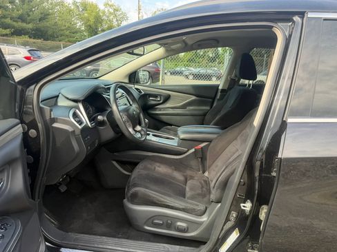 Used 2018 Nissan Murano SV AWD/4WD image 25