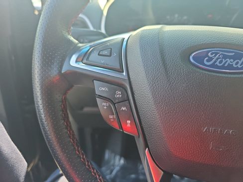 Used 2020 Ford Edge ST-Line FWD image 17