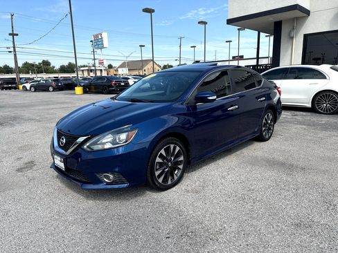 Used 2017 Nissan Sentra SR Turbo w/ SR Turbo Premium Package image 2