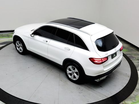 Used 2018 Mercedes-Benz GLC 300 GLC300 w/ Premium Package image 36