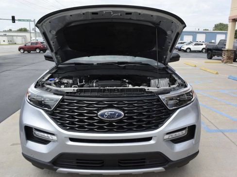 Used 2022 Ford Explorer XLT w/ Equipment Group 202A image 52