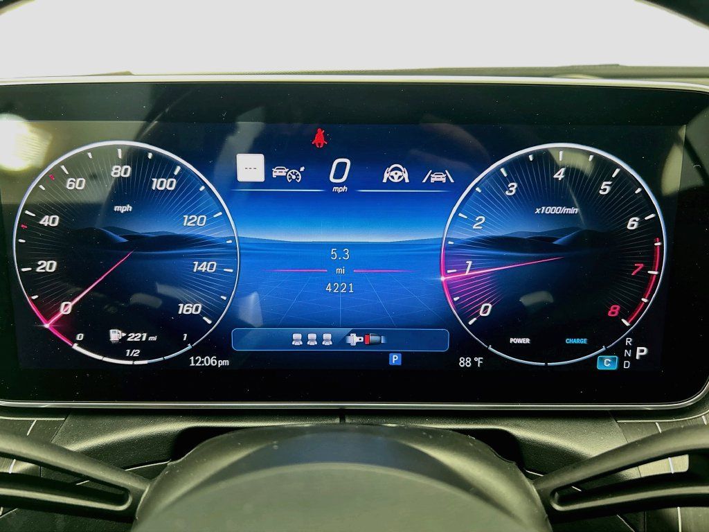 Used 2026 Mercedes-Benz C 300 Sedan image 33