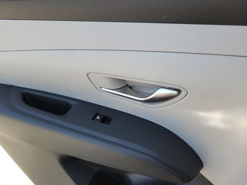 New 2026 Hyundai Tucson SE FWD image 22