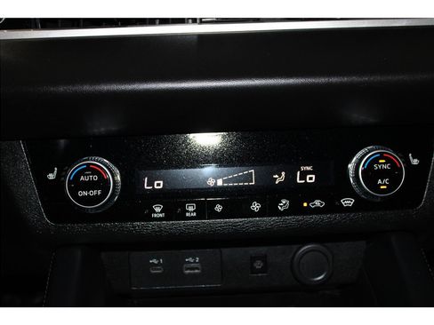 Used 2024 Mitsubishi Outlander Ralliart image 35