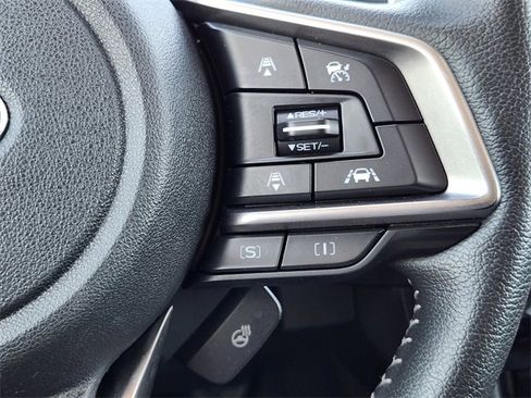 Used 2019 Subaru Forester Limited image 31