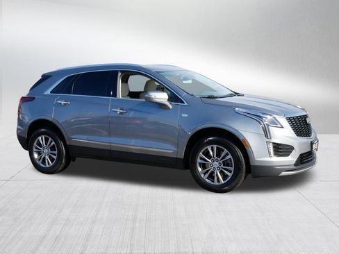 Certified 2023 Cadillac XT5 Premium Luxury w/ LPO, Floor Liner Package image 8