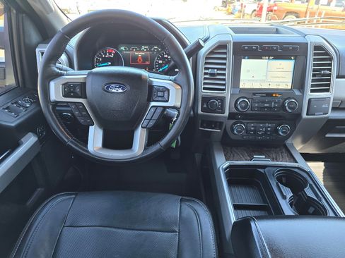 Used 2017 Ford F350 Lariat w/ Lariat Value Package AWD/4WD image 16