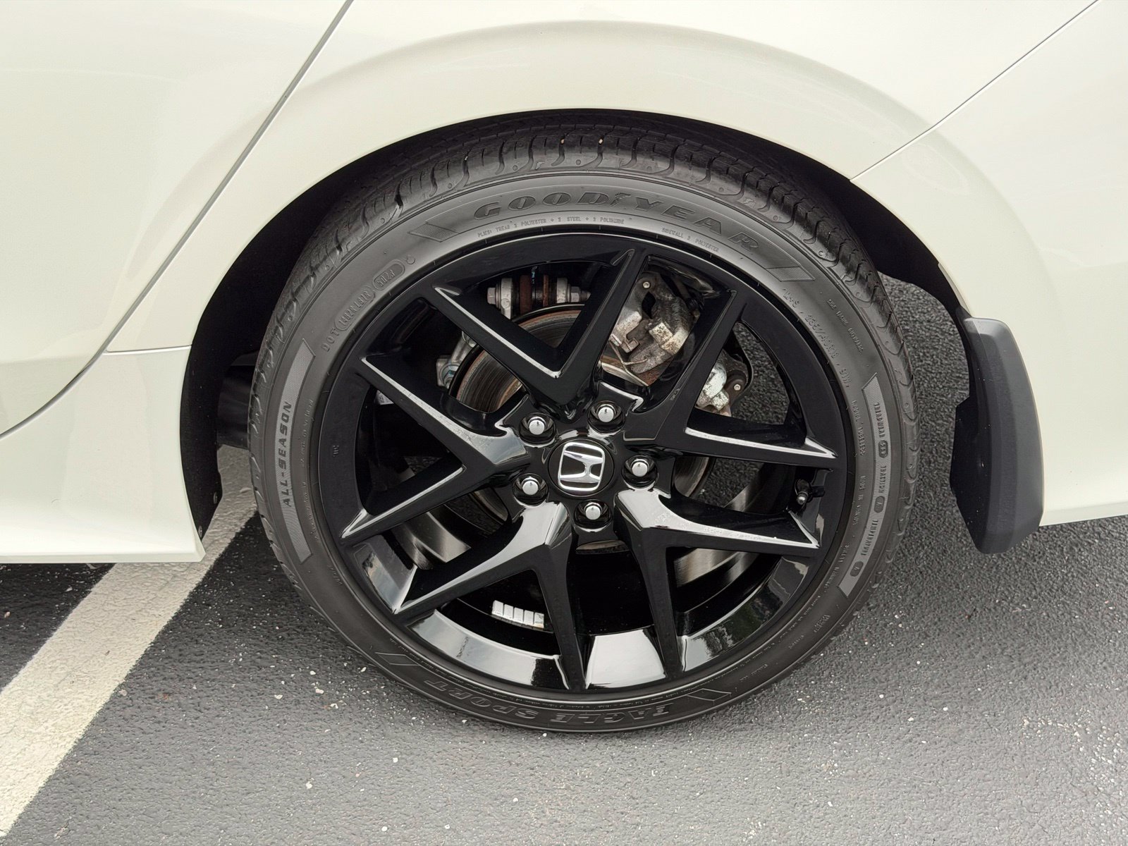 Used 2024 Honda Civic Sport image 29