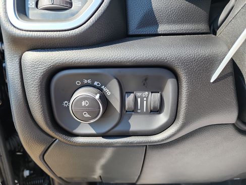 New 2026 RAM 5500 Laramie image 13