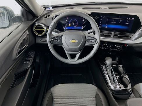 New 2026 Chevrolet Trax LT image 20