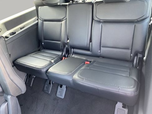 New 2026 Ford Expedition Max Platinum image 17