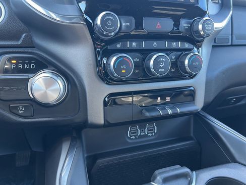 Used 2024 RAM 1500 Laramie image 24