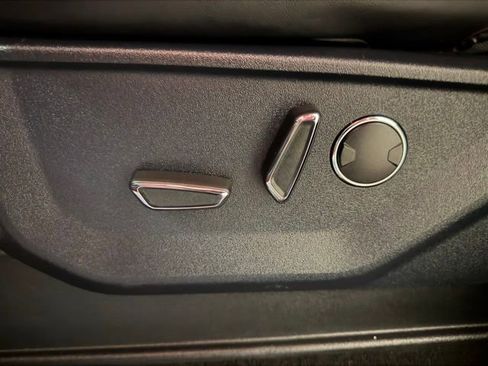 Used 2021 Ford F150 XLT w/ Equipment Group 302A High image 17