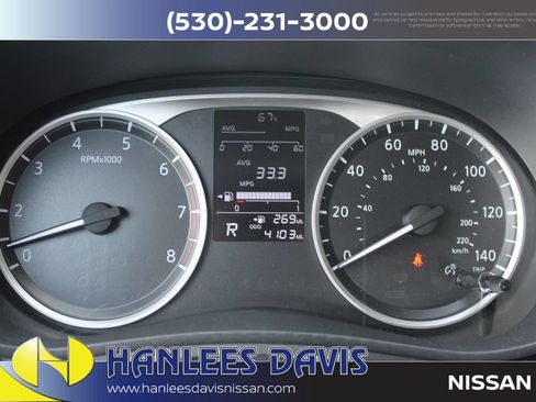 Used 2025 Nissan Versa S w/ Trunk Package FWD image 28