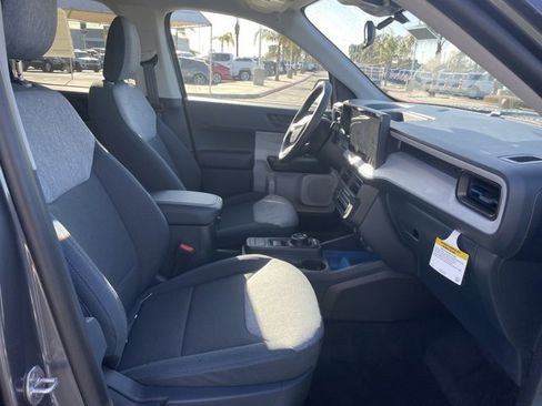 New 2026 Ford Maverick XLT image 25