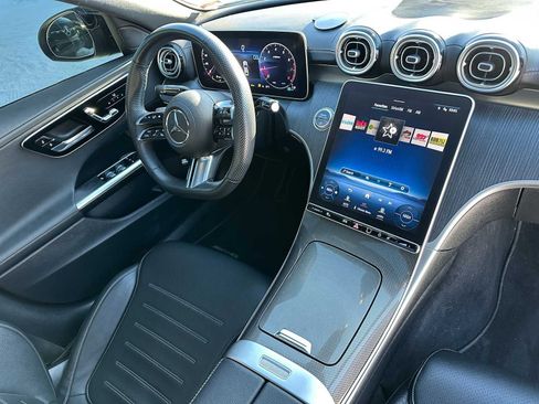 Used 2023 Mercedes-Benz C 300 4MATIC Sedan image 11