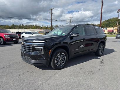 Certified 2025 Chevrolet Traverse LT