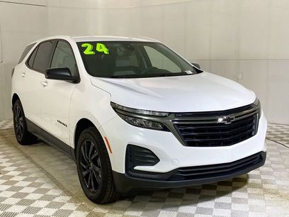 Used 2024 Chevrolet Equinox LS w/ LS Convenience Package