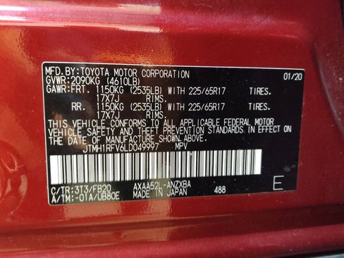 Used 2020 Toyota RAV4 LE FWD image 33