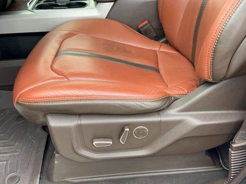 Used 2020 Ford F250 King Ranch w/ King Ranch Ultimate Package AWD/4WD image 25
