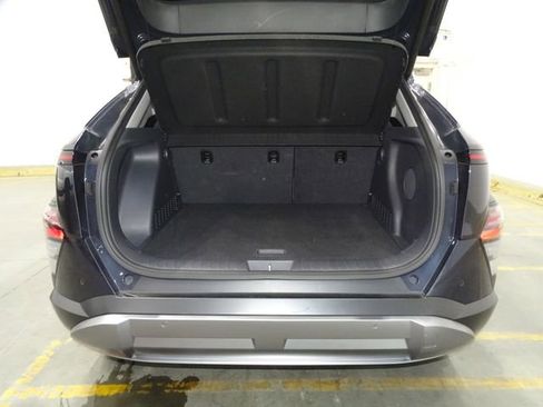 Used 2024 Hyundai Kona Limited FWD image 16