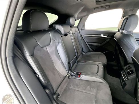 Used 2023 Audi SQ5 Prestige w/ Prestige Package AWD/4WD image 35