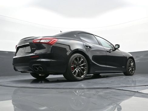 Used 2019 Maserati Ghibli S GranSport Q4 image 27