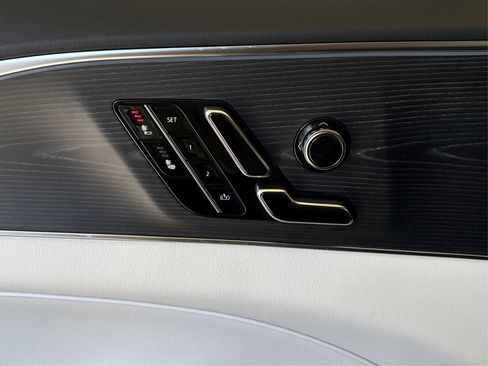 New 2026 Cadillac Lyriq Luxury RWD image 29