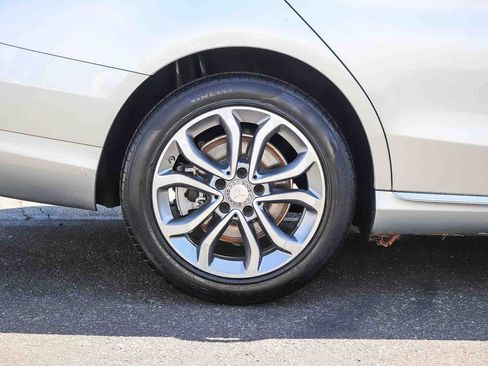 Used 2015 Mercedes-Benz C 300 4MATIC Sedan image 11