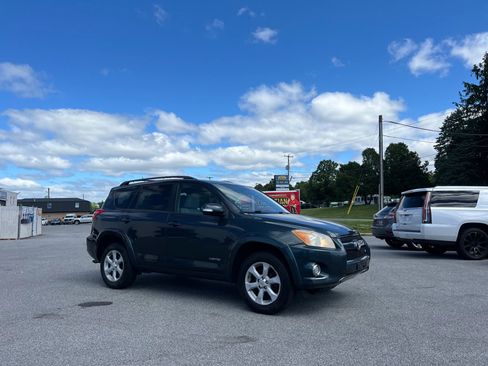 Used 2011 Toyota RAV4 Limited AWD/4WD image 6