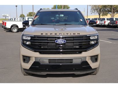 New 2027 Ford Expedition Max Platinum w/ Stealth Appearance Package
