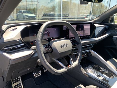 New 2026 Audi SQ5 Premium Plus AWD/4WD image 4