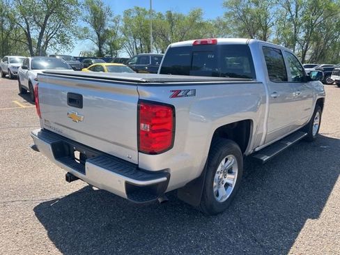Used 2018 Chevrolet Silverado 1500 LT w/ All Star Edition AWD/4WD image 8