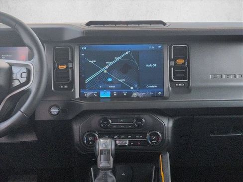 Certified 2024 Ford Bronco Badlands w/ Sasquatch Package image 15