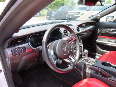 Used 2019 Ford Mustang GT Premium w/ GT Performance Package RWD image 24