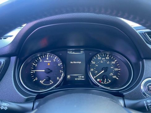 Used 2017 Nissan Rogue SL w/ SL Premium Package image 24