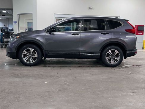 Used 2018 Honda CR-V LX image 2