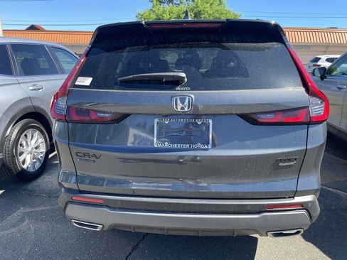 Used 2026 Honda CR-V Sport Touring image 5