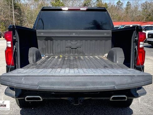 Used 2021 Chevrolet Silverado 1500 RST image 17